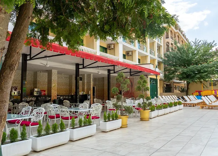 Planeta Hotel & Aquapark Free Beach Access Sunny Beach