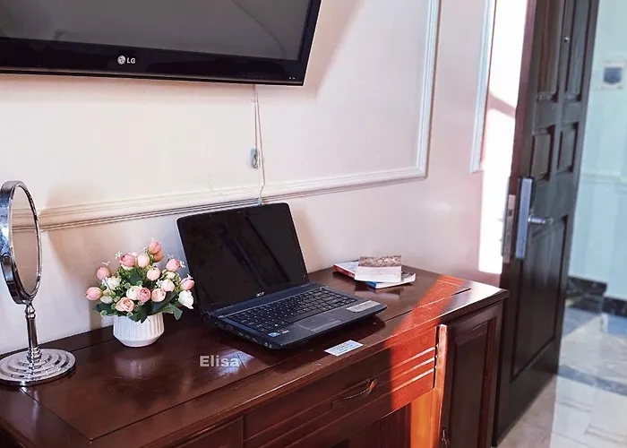 Elisa Hotel