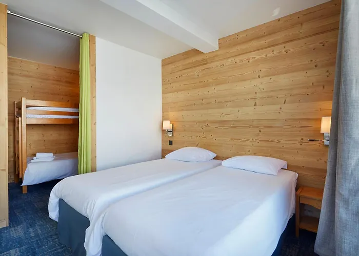 Hotel Eliova Le Chaix