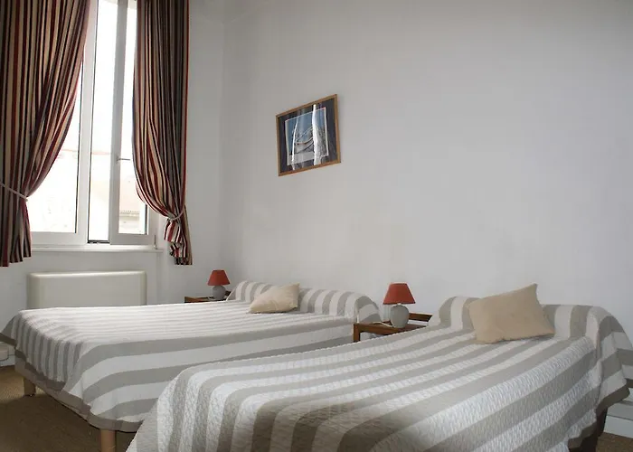 Hotel Jaures