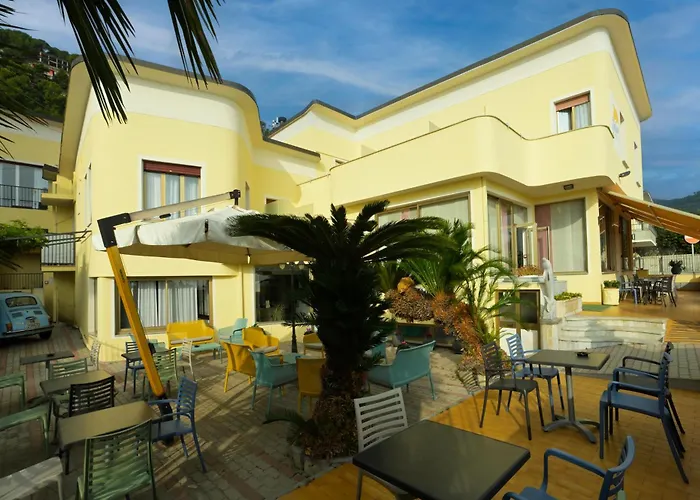 Hotel Delfino