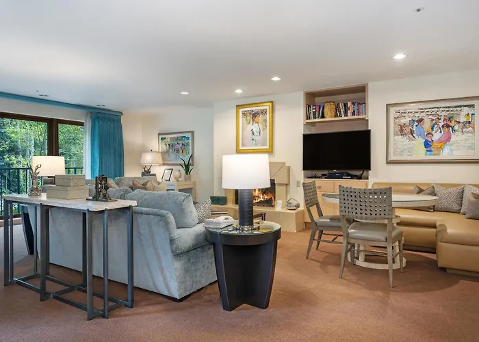 The Galatyn Lodge