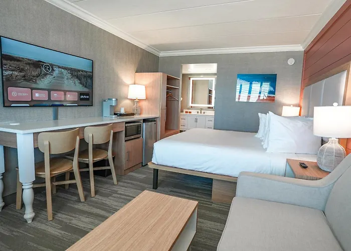 Spray Beach Oceanfront Hotel