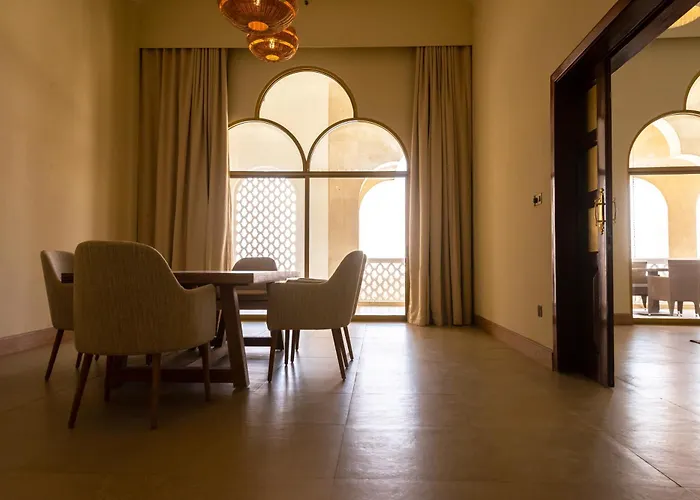 Liwa Hotel