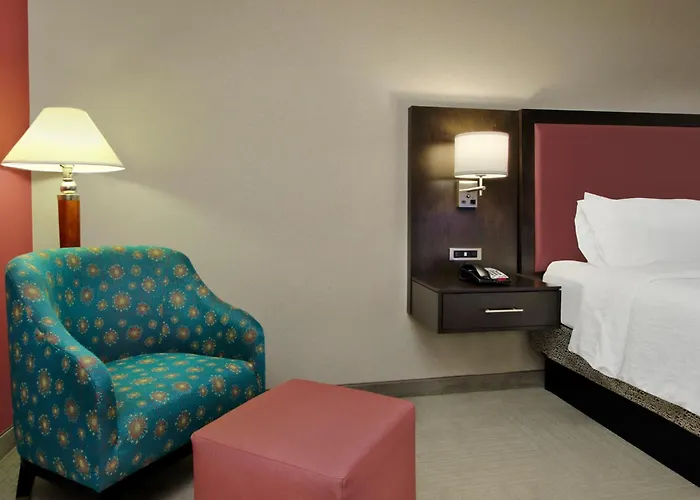 Hilton Garden Inn Sonoma County Airport