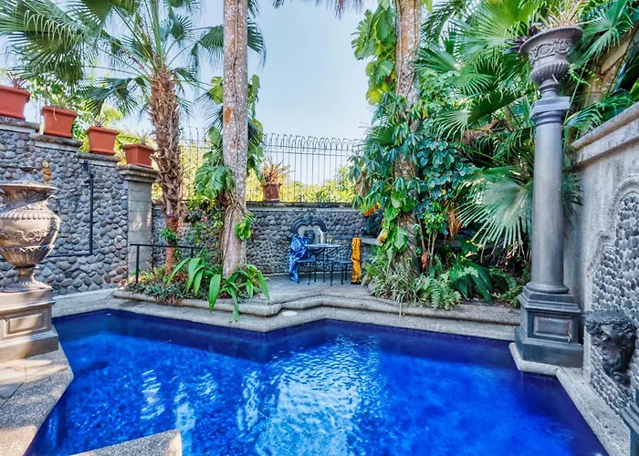 Hotel Villa Caletas