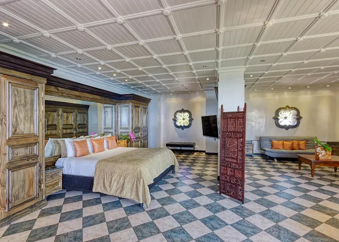Hotel Villa Caletas