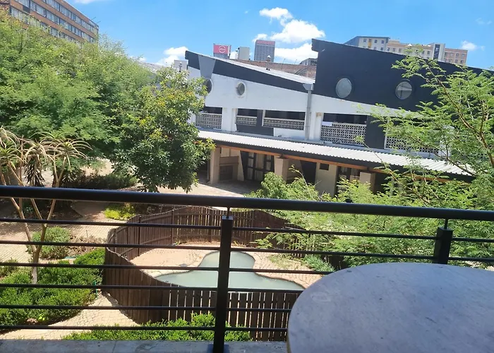 Dimpho House In Vibey Maboneng Precinct