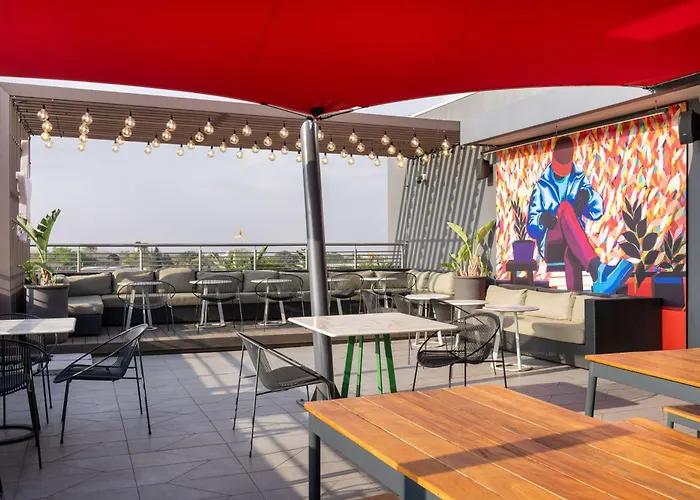 Radisson Red Hotel Johannesburg Rosebank