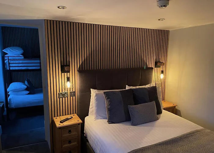 Prince Llewelyn Hotel