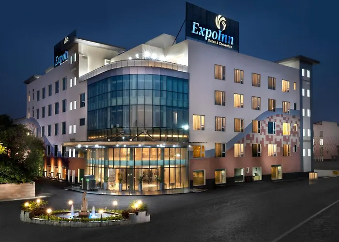 Expoinn Suites And Convention