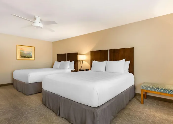 Best Western Plus Monterey Inn