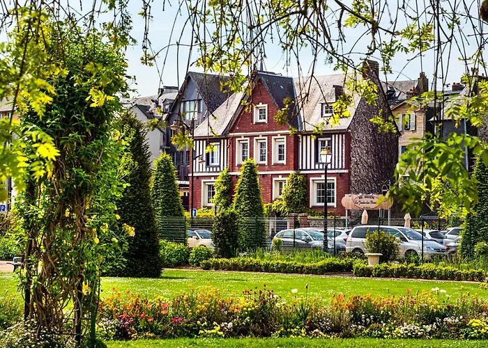 Les Maisons De Léa - Hotel Restaurant&Spa**** de charme