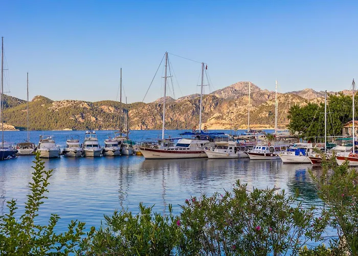 Base Selimiye