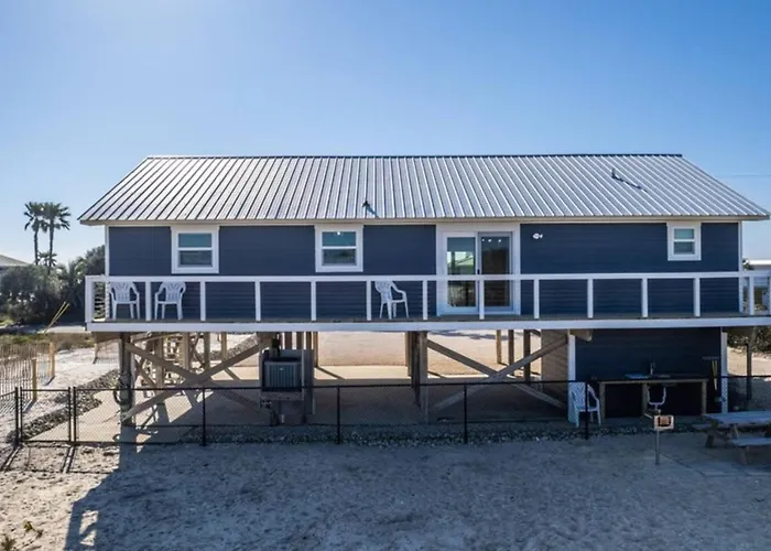 St. George Island Beach House W/ Balcony & Gulf Views