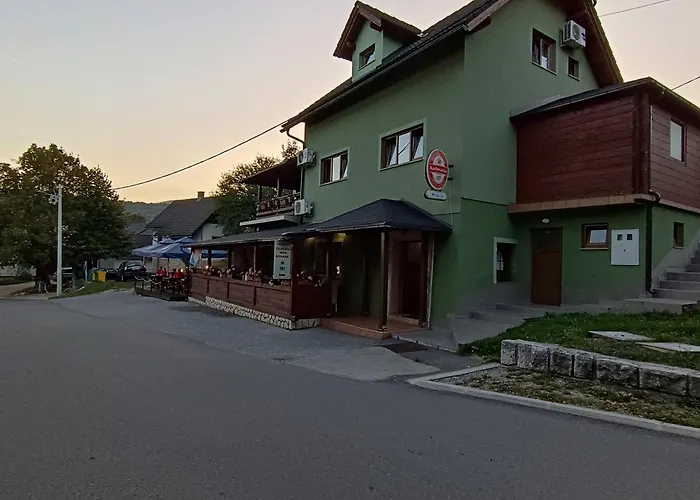 Apartments Poljanak Green House