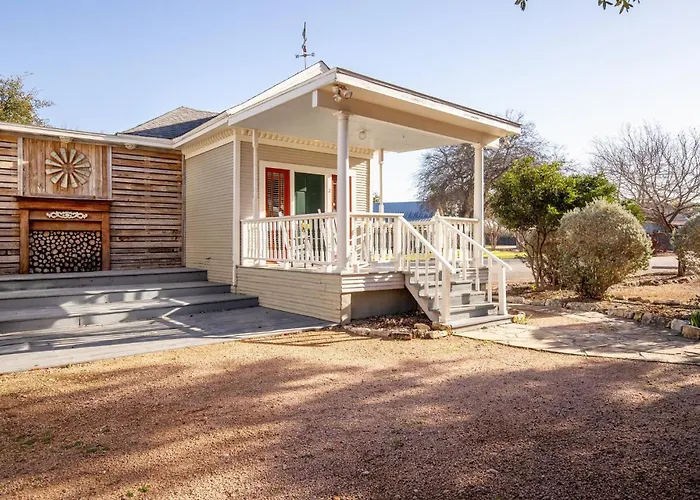 #2 The Cottage