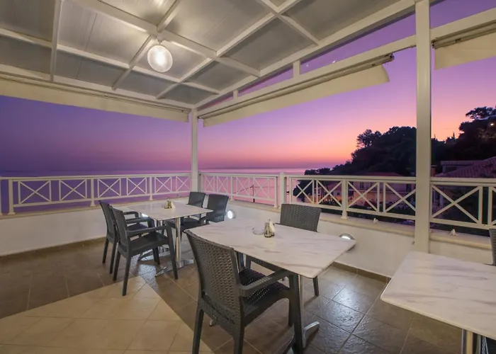 Nefeli Beach - Living By The Sea