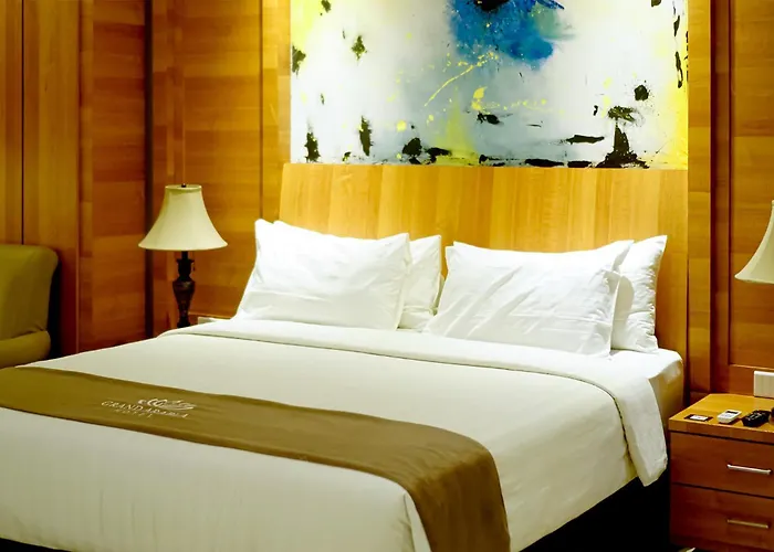 Portola Grand Arabia Hotel
