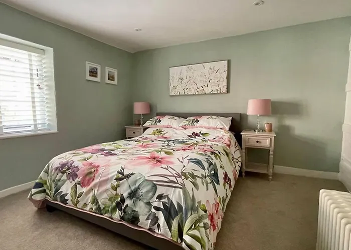 Quaint Cottage In The Heart Of Arundel