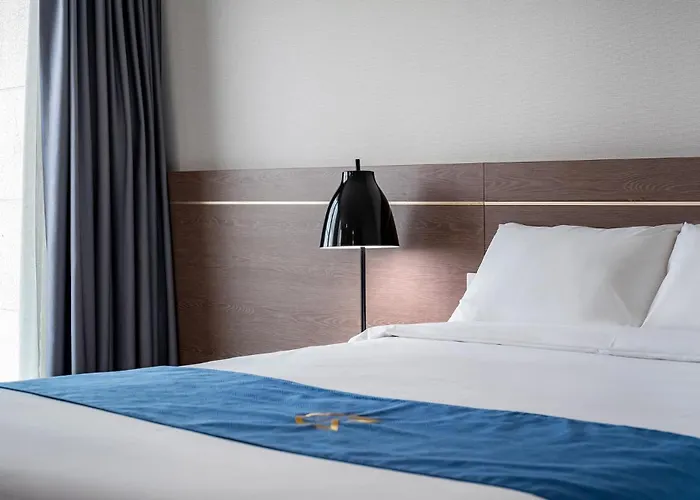 Golden Tulip Essential Namgang
