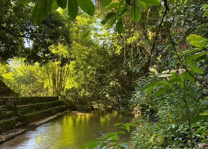 Gad Gha Kum - El mensajero Lodge