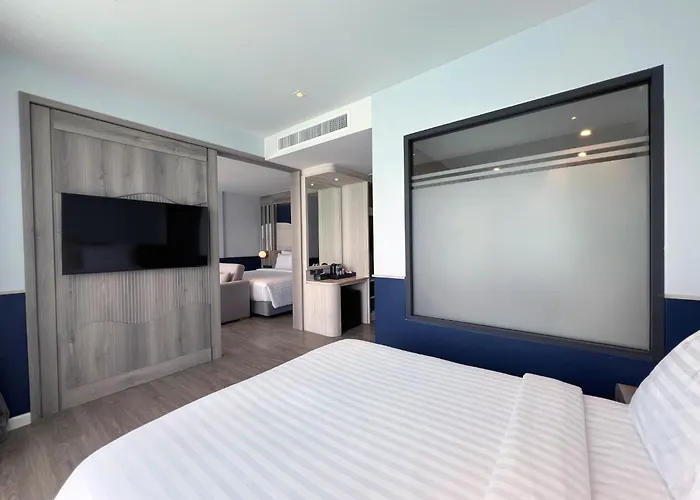 Seabed Grand Hotel Phuket