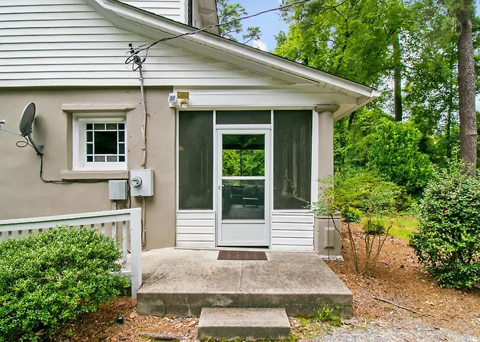 Historic Hidden Gem - Downtown Southern Pines