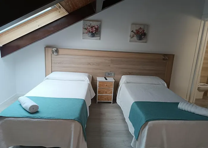 Apartamentos turisticos Ávila Puerta de Los Leales 1-2