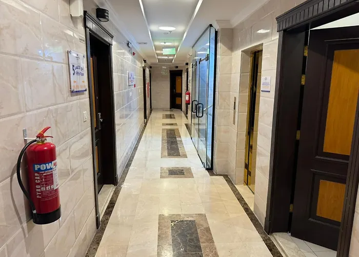Primotel Suites As Salamah