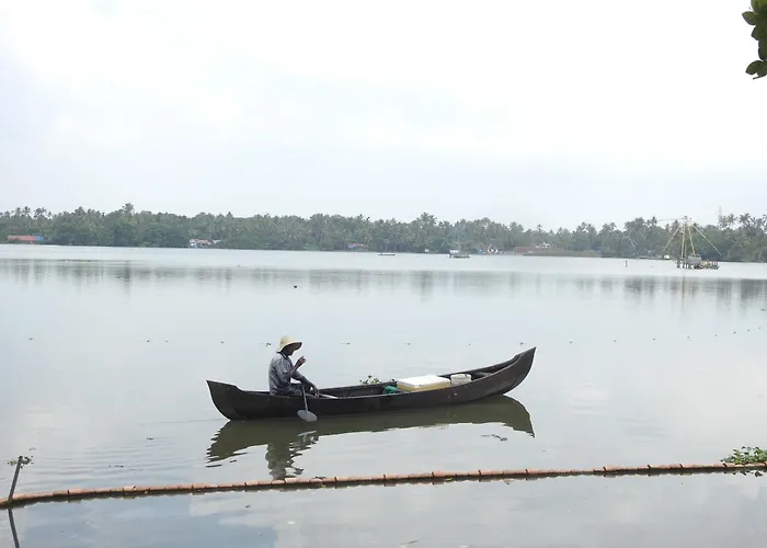 Lago Leisure Resort & Spa