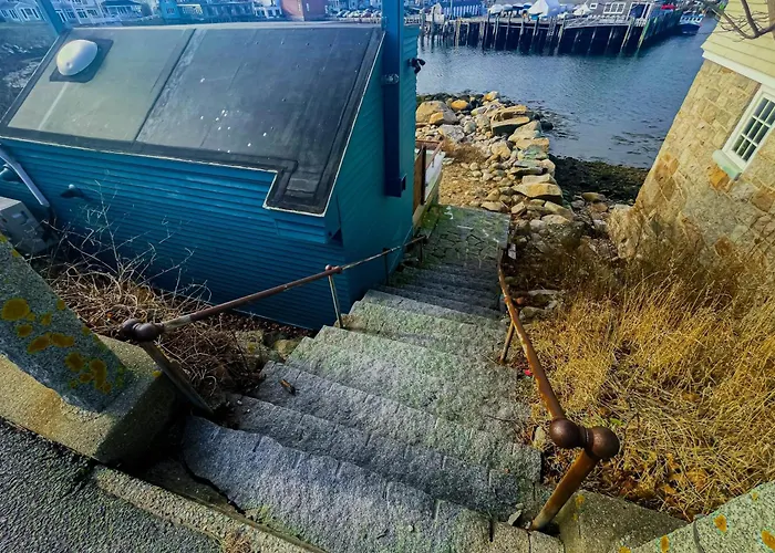 Rockport Sunday