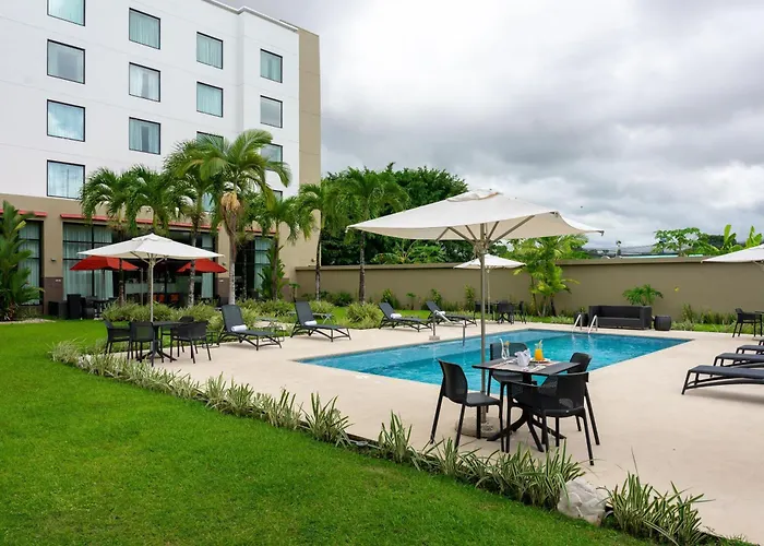 Courtyard By Marriott Panama Metromall