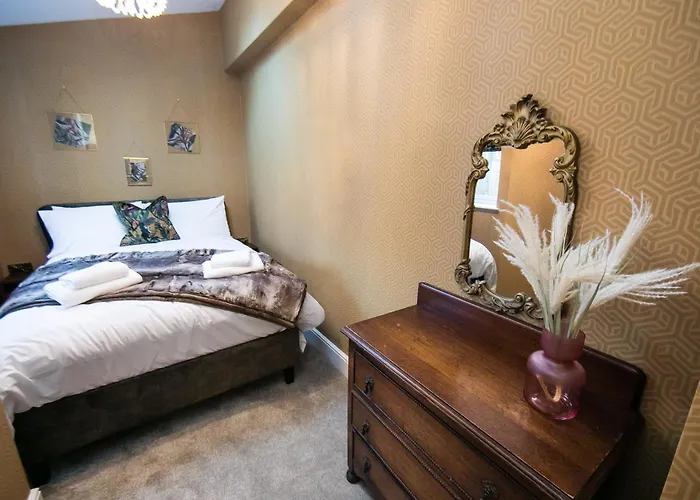 Foxlow Grange By Muse Escapes - Whole House 15 Bed