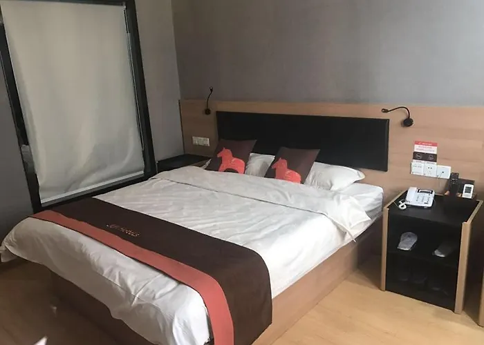 Jun Hotels Anhui Bengbu Wuhe County Zhongxu Industrial Plaza Store