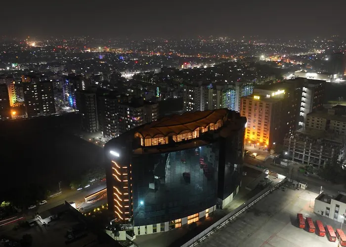 Regenta - The World Surat