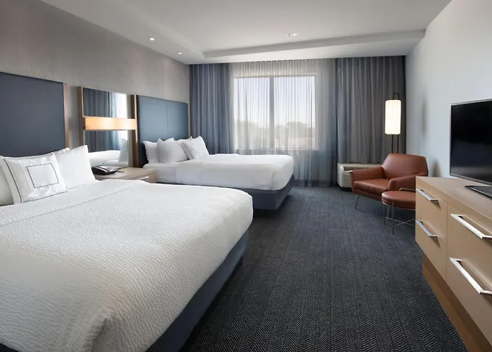 Courtyard By Marriott Lubbock Downtown/University Area