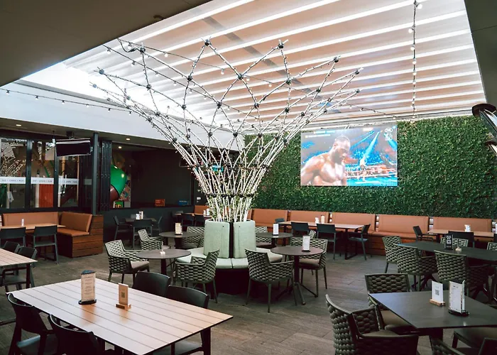 Sydney Junction Hotel