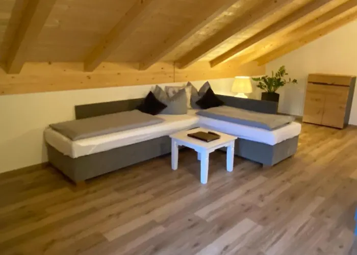 Ferienwohnung Schmetterer
