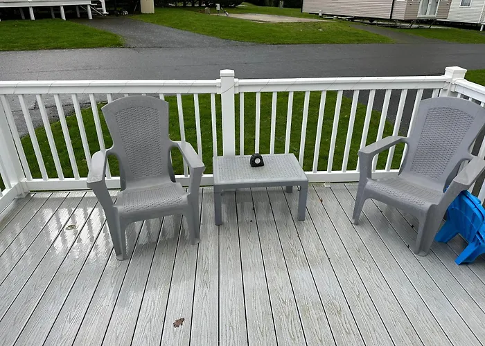 "Malton" Lg27 Pet Friendly