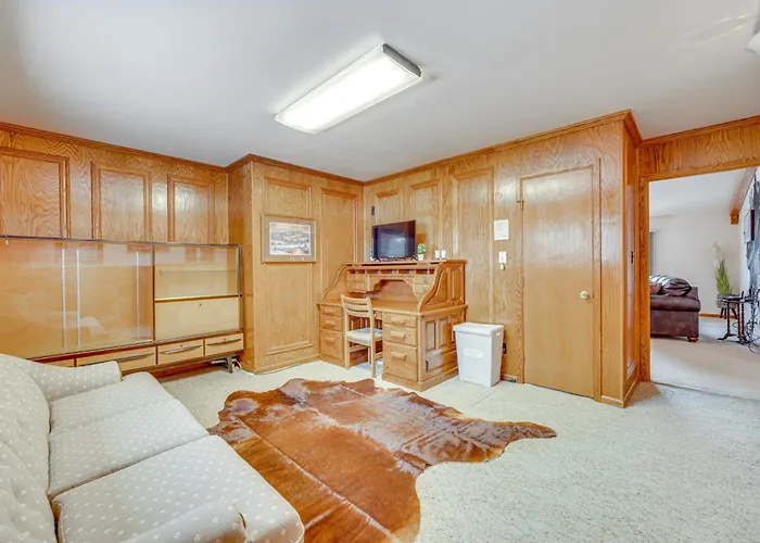 Stunning Calhan Home W/ Indoor Pool!
