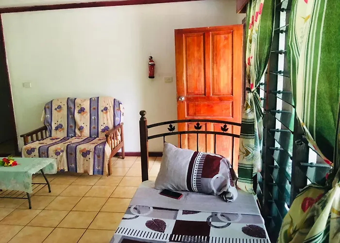 Yasawa Long Beach Hideout Resort