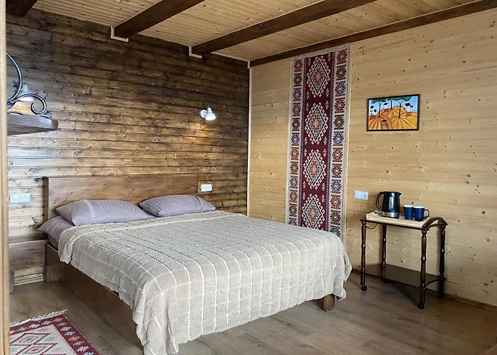 Agora Chalet