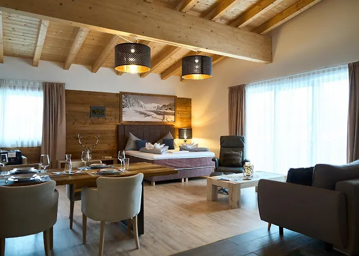 Hotel Alpennest - Mountain Hideaway In Leutasch