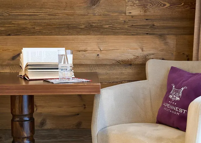 Hotel Alpennest - Mountain Hideaway In Leutasch