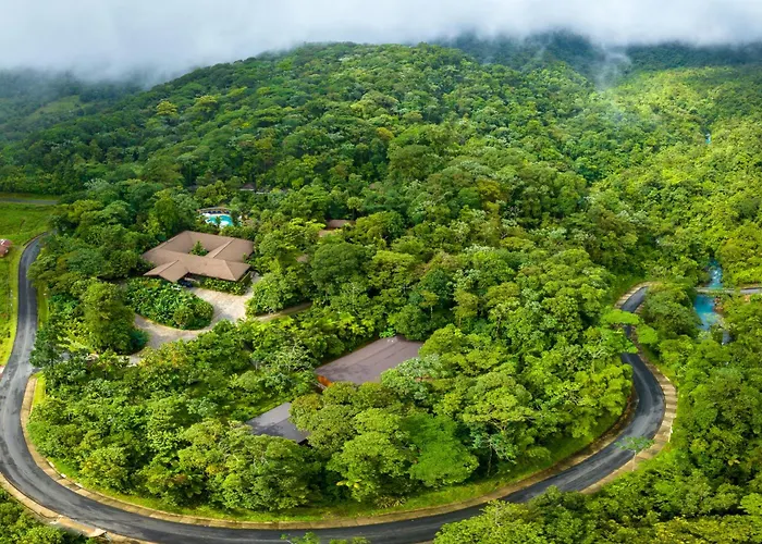 Hideaway Rio Celeste Hotel