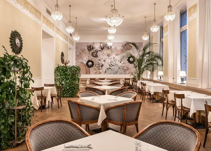 Eurostars Uhotel