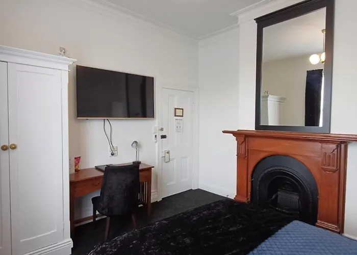 Art Hotel On York