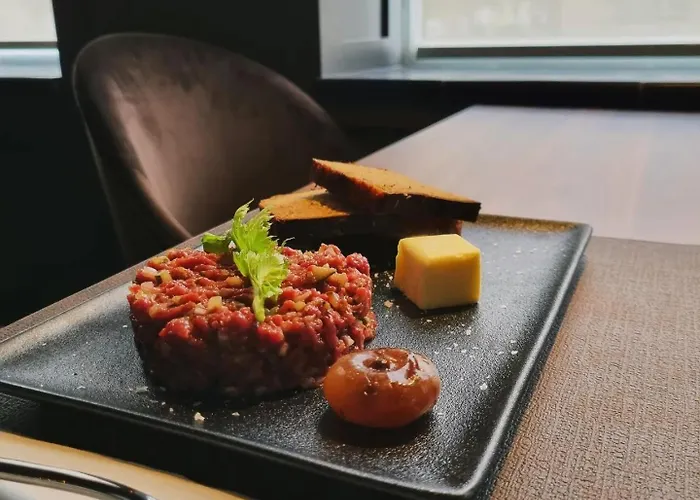Brut Wine Hotel