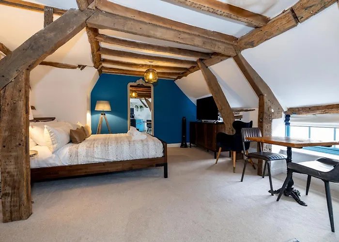 Riize Boutique Hotel Worcester Self Check-in City Centre